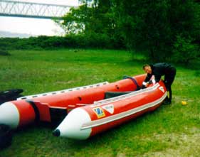 Oppustnig af den store gummibd