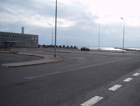 Indkrsel til p-pladsen